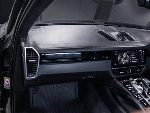 Porsche Cayenne GTS - Image 12