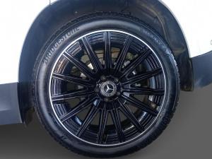 Mercedes-Benz GLA GLA200d Progressive - Image 16