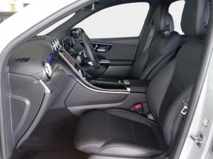 Mercedes-Benz GLC GLC220d 4Matic Avantgarde - Image 17