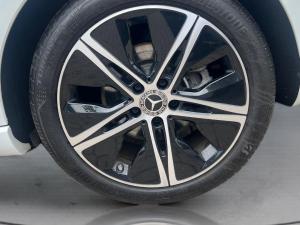 Mercedes-Benz A-Class A200 sedan AMG Line - Image 16