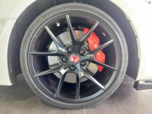 Honda Civic Type R - Image 27