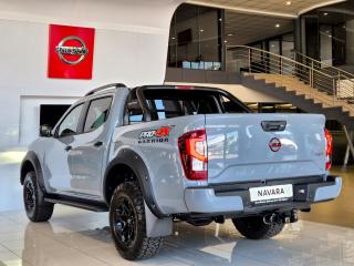 Nissan Navara 2.5DDTi double cab Pro-4X 4x4 Warrior