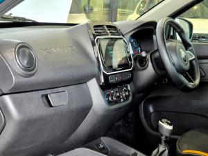 Renault Kwid 1.0 Climber manual - Image 15