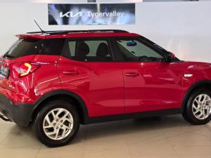 Mahindra XUV300 1.2T W6 - Image 4