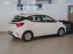 Hyundai Grand i10 1.0 Premium hatch - Image 4