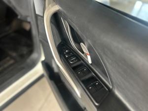 Mahindra XUV500 2.2CRDe W6 - Image 7