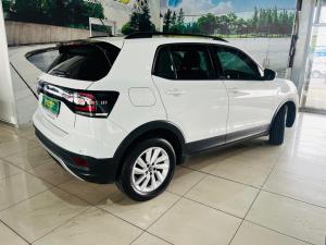 Volkswagen T-Cross 1.0TSI 70kW Comfortline - Image 2