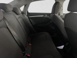 Hyundai Grand i10 1.0 Premium hatch - Image 21