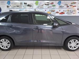 Honda Fit 1.5 Comfort - Image 3