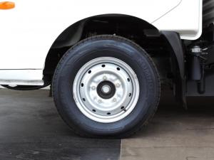 Kia K2500 2.5TD workhorse dropside - Image 14