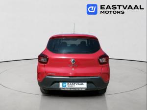 Renault Kwid 1.0 Techno manual - Image 6