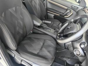 Renault Kiger 1.0 Zen manual - Image 13