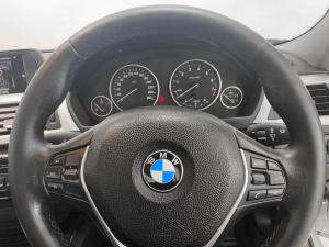 BMW 318i automatic - Image 11
