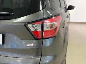 Ford Kuga 2.0 Tdci Trend AWD Powershift - Image 19