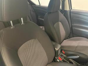 Nissan Almera 1.5 Acenta automatic - Image 8