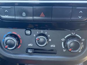 Renault Kwid 1.0 Climber 5-Door - Image 14