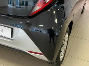 Toyota Aygo 1.0X-CLUSIV - Image 19