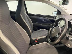 Toyota Aygo 1.0X-CLUSIV - Image 8