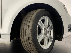 Audi A3 1.6 TDI Attraction Stronic - Image 18