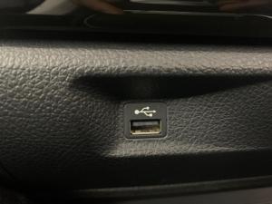 BMW 320i Edition M Sport Shadow automatic - Image 7