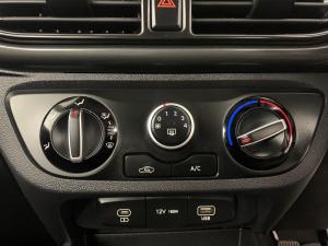 Hyundai Grand i10 1.0 MOTION/PREMIUM - Image 11