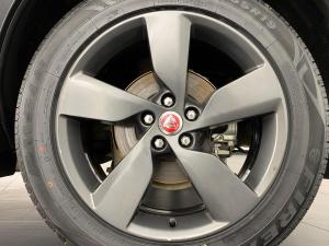 Jaguar E-PACE D240 2.0D SE - Image 20