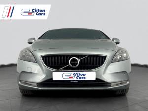 Volvo V40 T3 Kinetic - Image 2