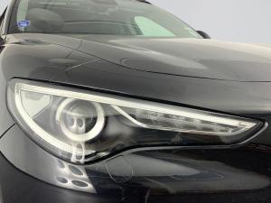 Alfa Romeo Stelvio 2.0T Super - Image 6