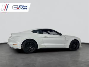 Ford Mustang 5.0 GT automatic - Image 4