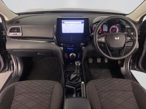 Mahindra XUV3XO 1.2T MX2 - Image 12