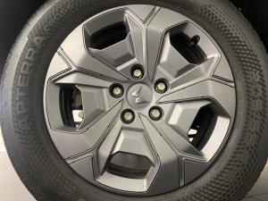 Mahindra XUV3XO 1.2T MX2 - Image 17