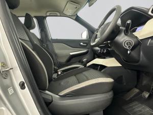Nissan Magnite 1.0 Visia AMT - Image 16