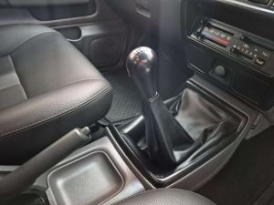 Nissan Hardbody NP300 2.5 TDi HI-RIDERD/C - Image 16