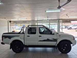 Nissan Hardbody NP300 2.5 TDi HI-RIDERD/C - Image 4