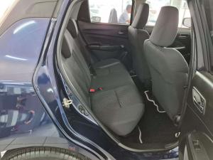 Suzuki Swift 1.2 GLX - Image 10
