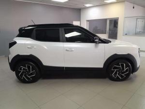 Mahindra XUV3XO 1.2T AX7L automatic - Image 6