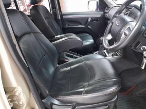 Mahindra PIK UP 2.2 Mhawk S11 Dawn 4X4 automaticD/C - Image 12