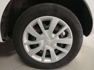 Renault Sandero 900 T Expression - Image 9