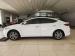 Hyundai Elantra 1.6 Executive - Thumbnail 3