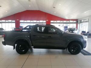 Nissan Navara 2.5DDTI Stealth automatic - Image 6