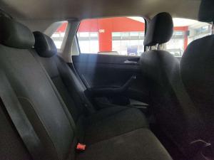 Volkswagen Polo 1.0 TSI Comfortline DSG - Image 11