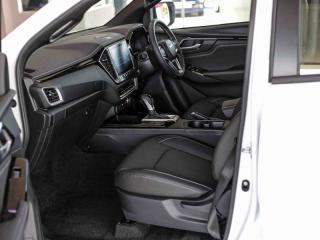 Isuzu D-Max 3.0TD double cab V-Cross 4x4