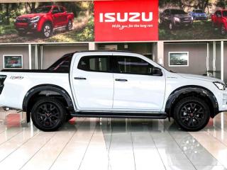 Isuzu D-Max 3.0TD double cab V-Cross 4x4