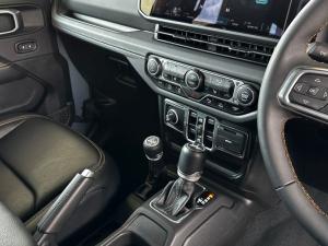 Jeep Wrangler Unlimited 2.0T Sahara - Image 19