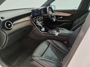 Mercedes-Benz GLC GLC300d 4Matic - Image 7