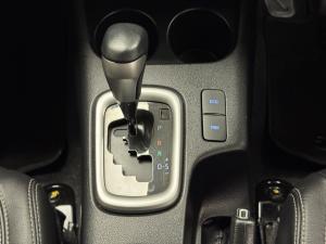 Toyota Hilux 2.8GD-6 double cab 4x4 Raider auto - Image 11