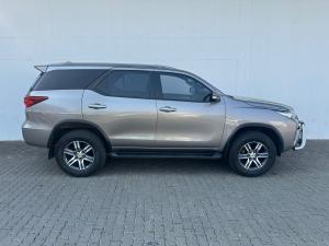Toyota Fortuner 2.4GD-6 auto - Image 3
