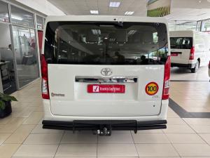 Toyota Quantum 2.8 LWB bus 11-seater GL - Image 5