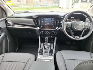 Isuzu mu-X 3.0TD LS - Image 6