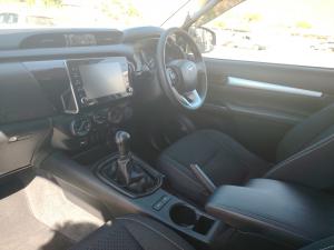 Toyota Hilux 2.4GD-6 Xtra cab Raider manual - Image 7